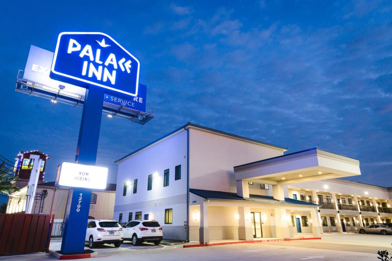 Palace Inn Blue Federal Road Houston Exterior photo